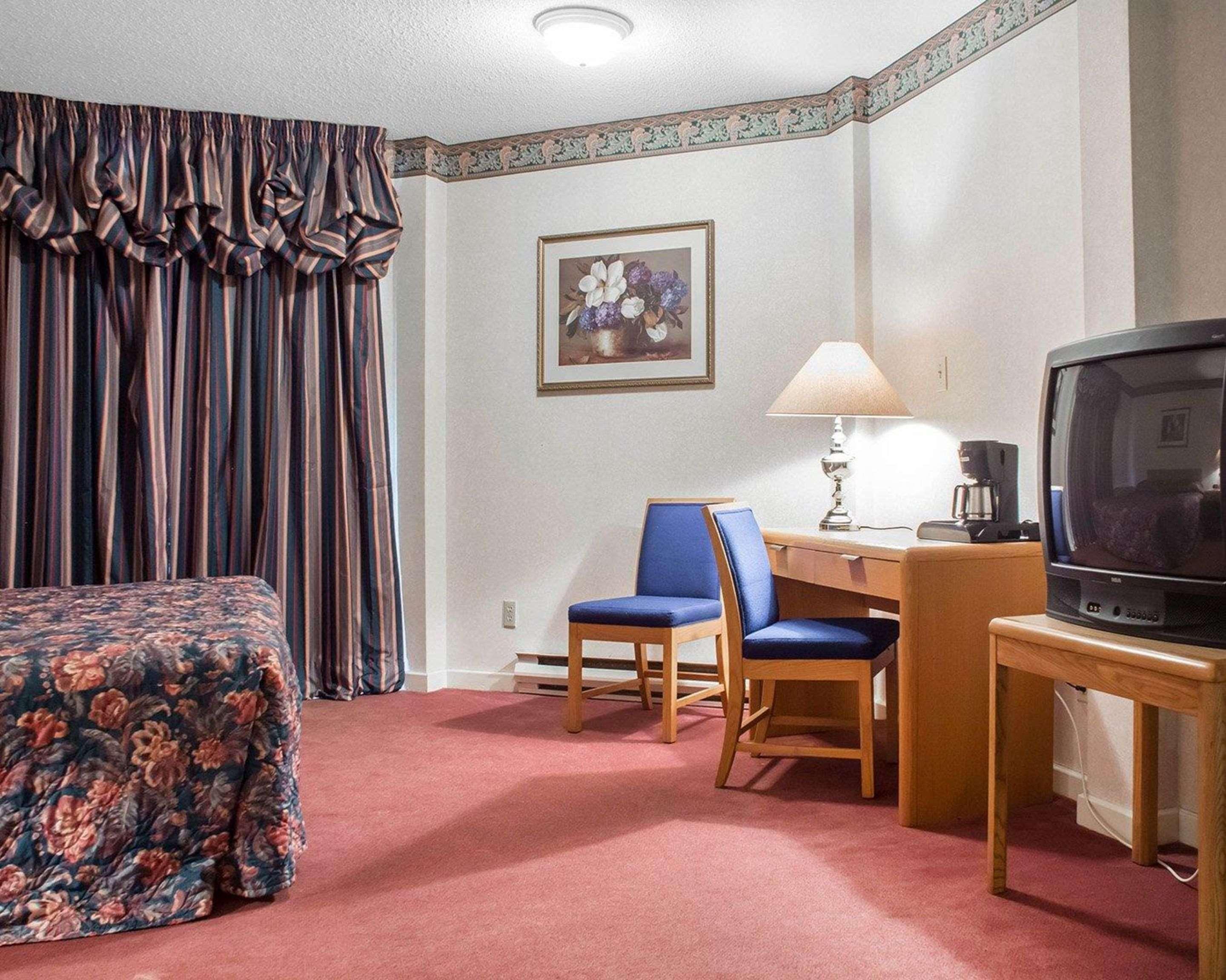 Econo Lodge By The Falls Καταρράκτες του Νιαγάρα Εξωτερικό φωτογραφία