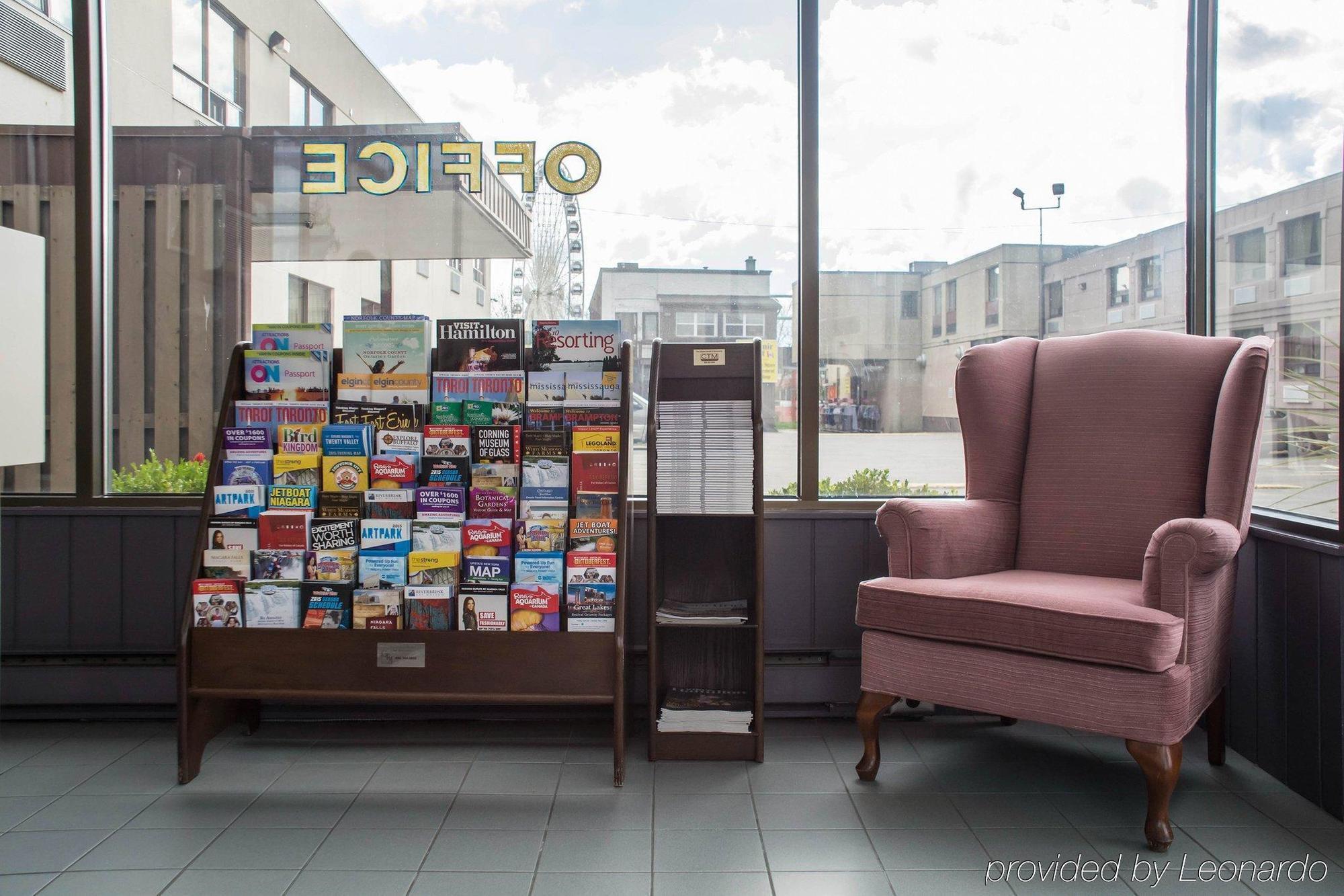 Econo Lodge By The Falls Καταρράκτες του Νιαγάρα Εξωτερικό φωτογραφία