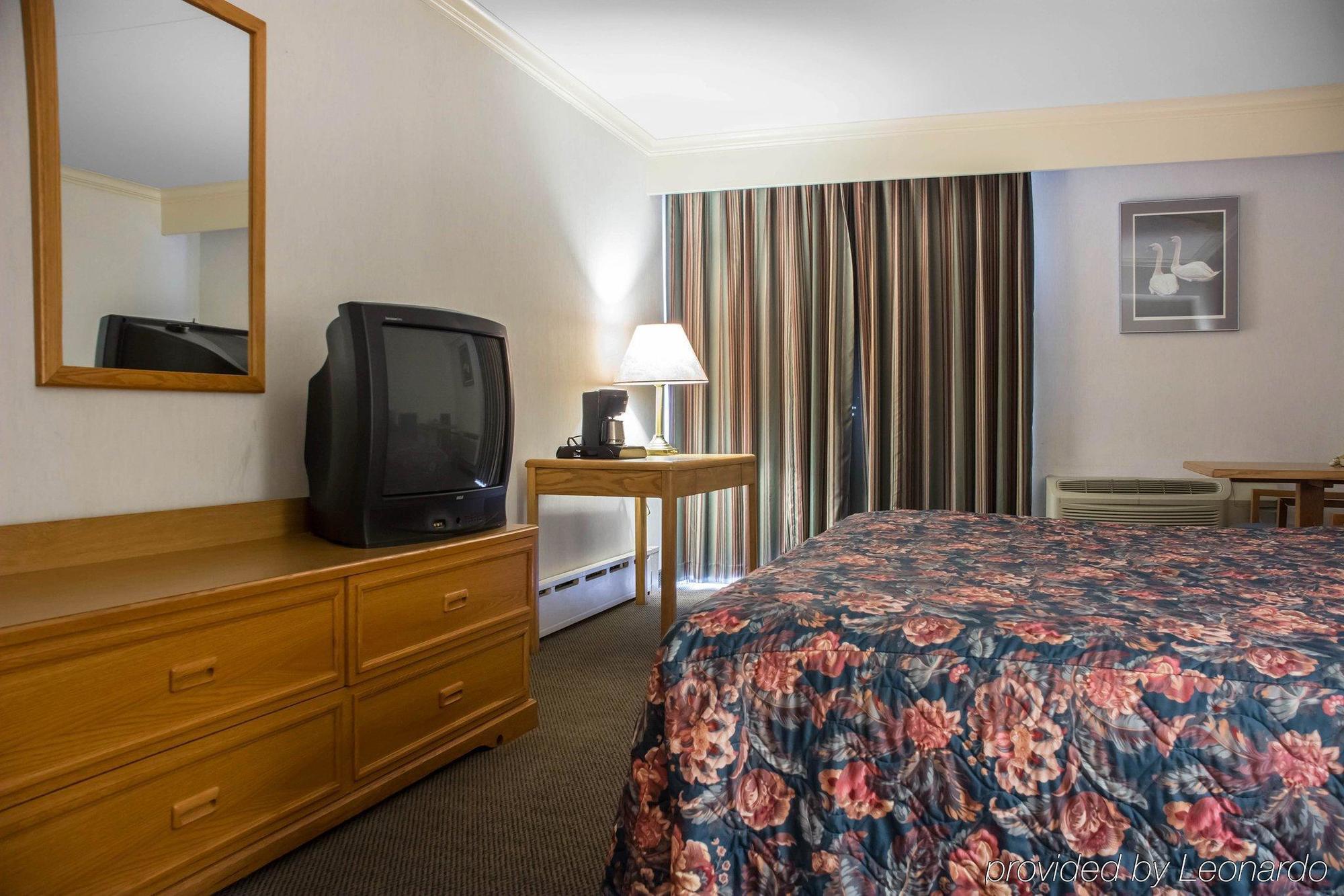 Econo Lodge By The Falls Καταρράκτες του Νιαγάρα Εξωτερικό φωτογραφία
